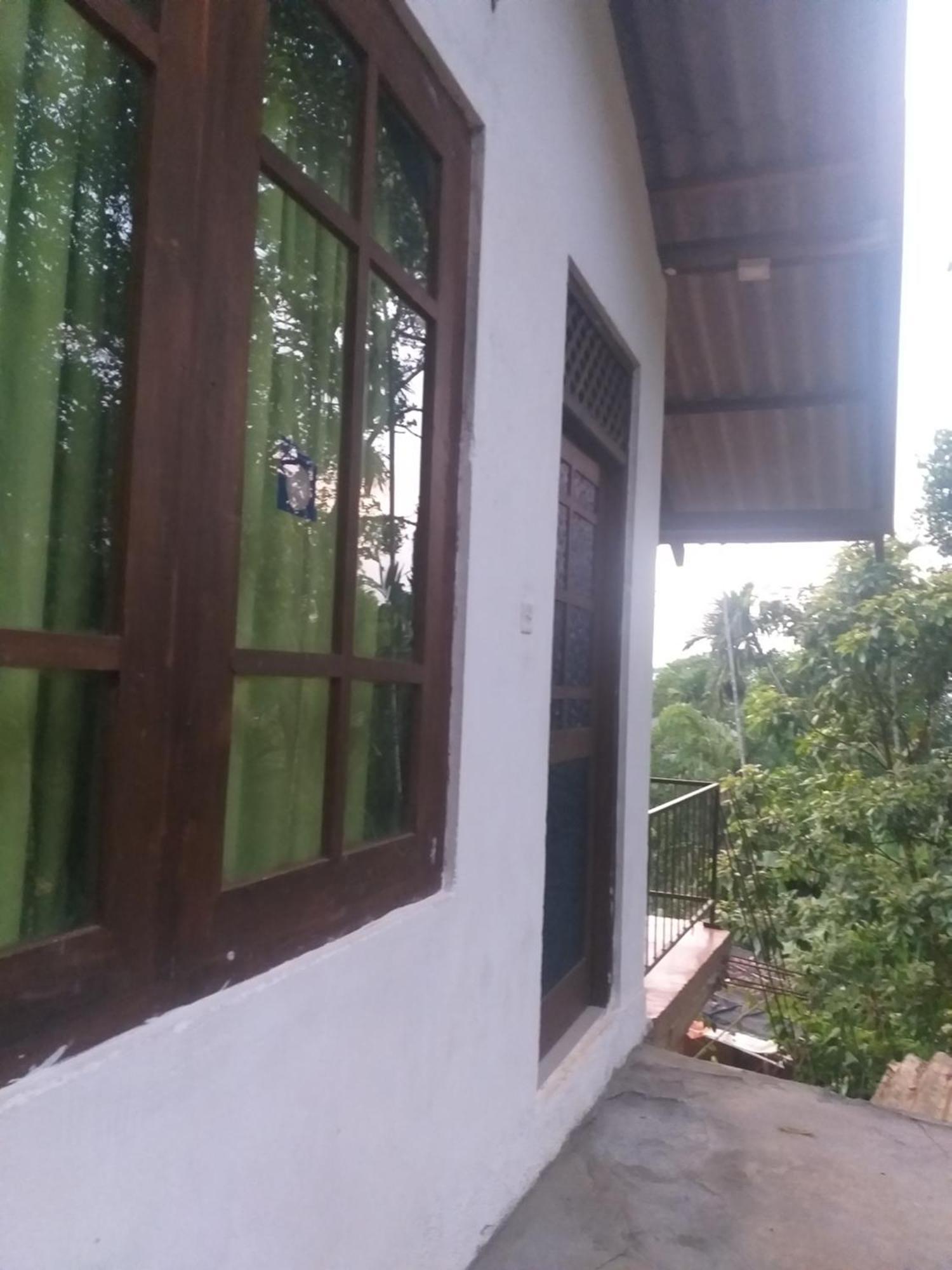 Nine Arch Araliya Homestay Елла Екстер'єр фото