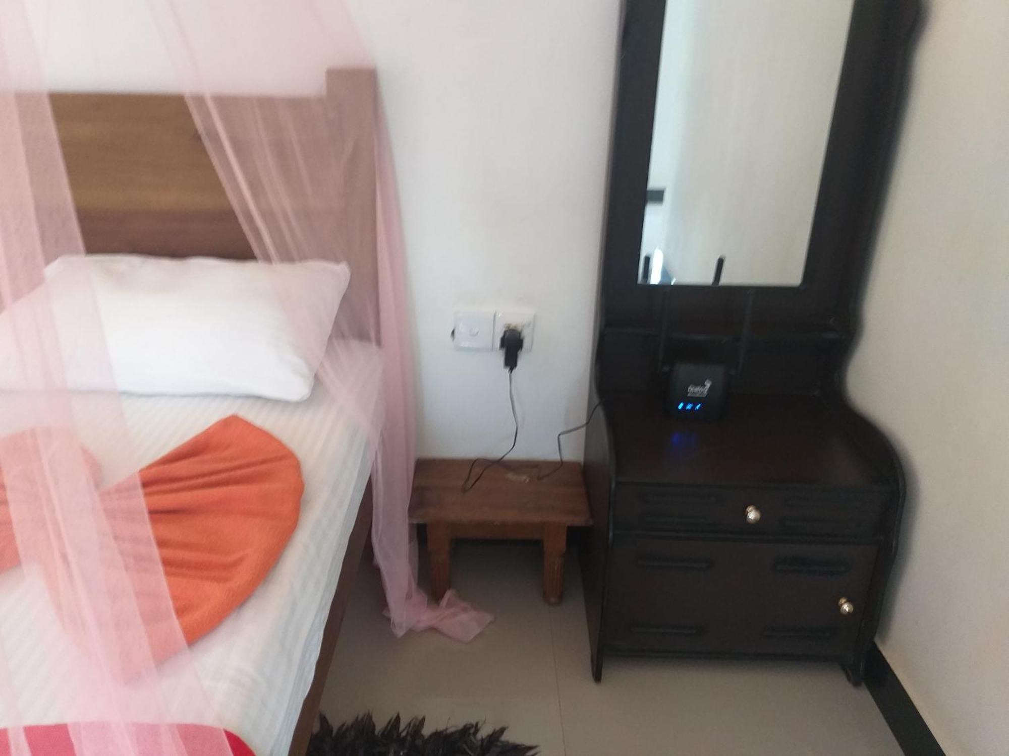 Nine Arch Araliya Homestay Елла Екстер'єр фото