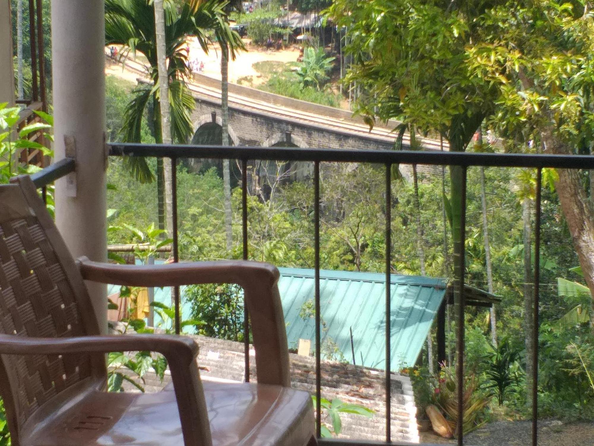 Nine Arch Araliya Homestay Елла Екстер'єр фото